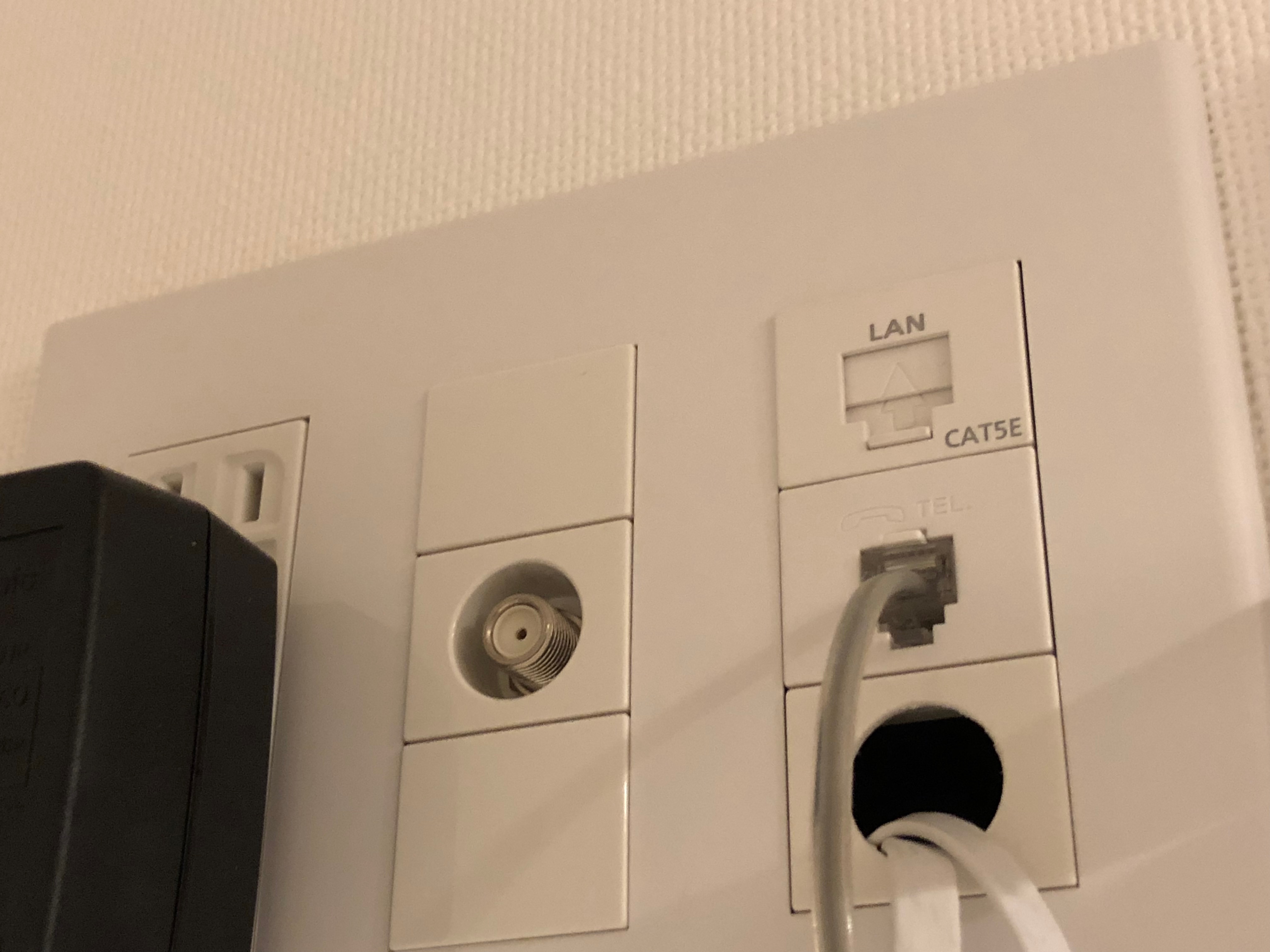 有線lanは各部屋に必要 新築時につけなかった理由 一条工務店i Smartを建てたコスケの新築計画 有線lanは各部屋に必要 新築時につけなかった理由 一条工務店i Smartを建てたコスケの新築計画